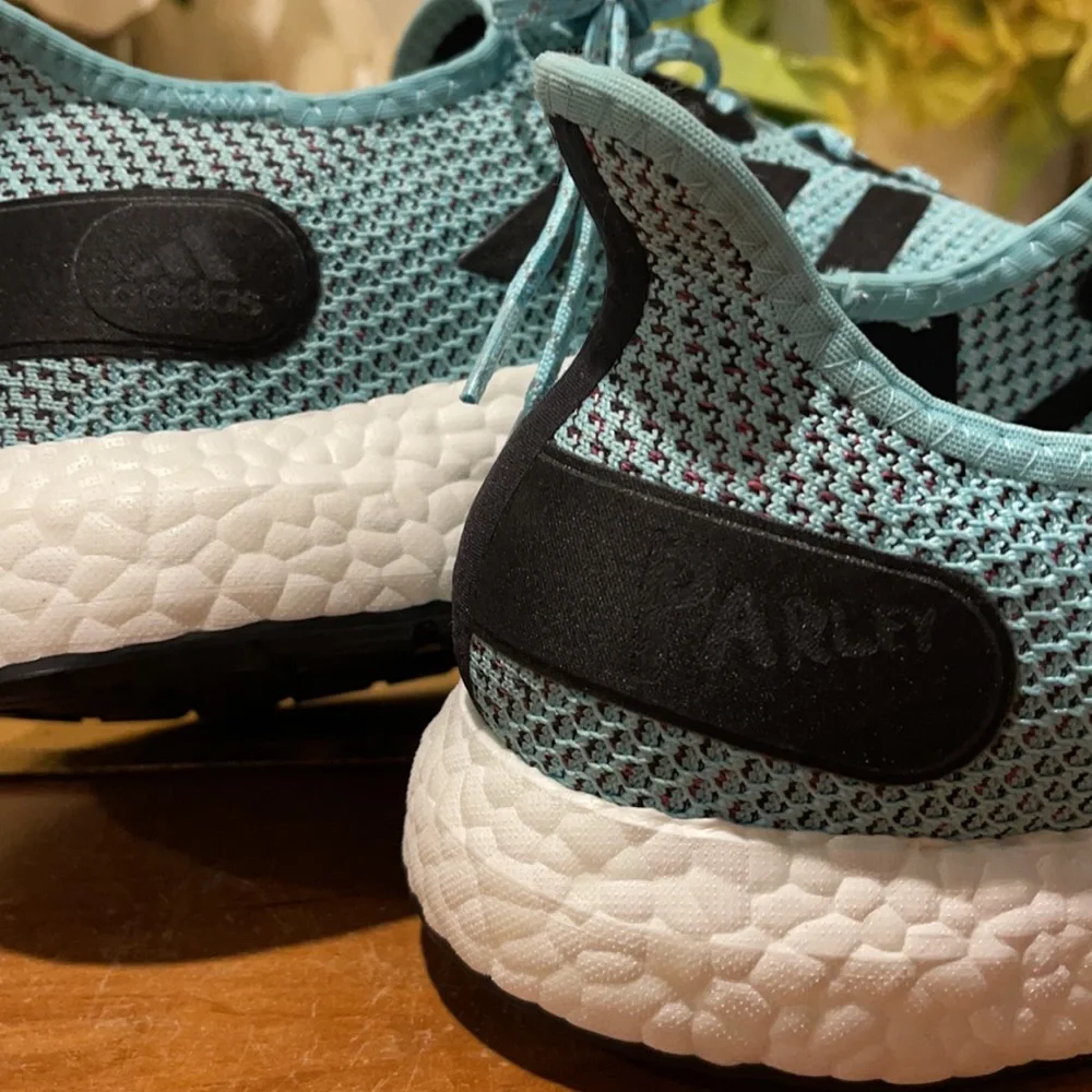 NWOT!! Adidas “SpeedFactory AM4LA Parley” Sneakers - Picture 9 of 16